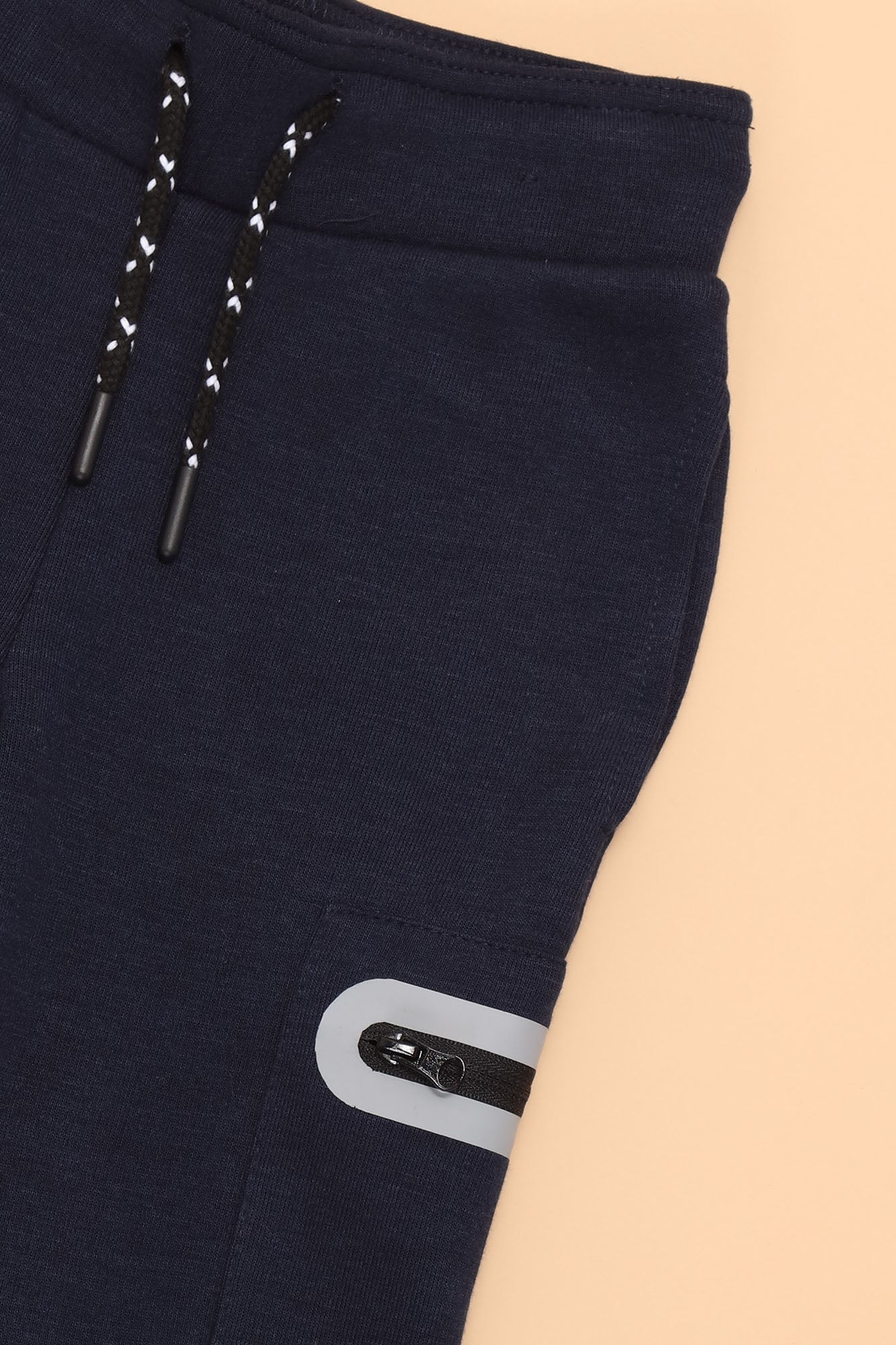 منی شان کارگو جوگرز - بحریہ