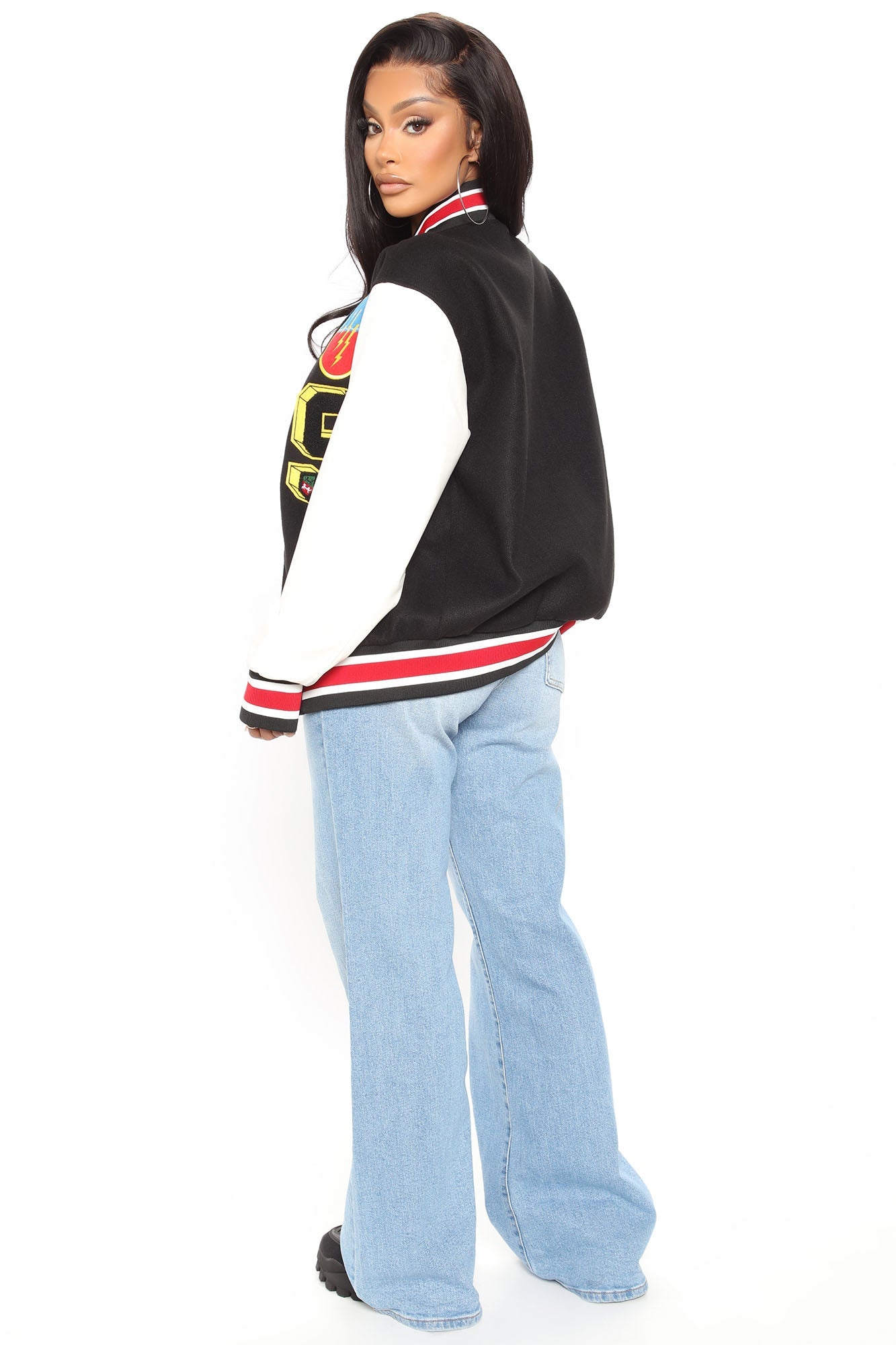 جیتنے والا گیم ورسیٹی جیکٹ - سیاہ