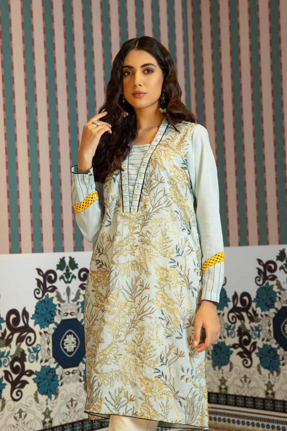 Embroidered Mélange Shirt