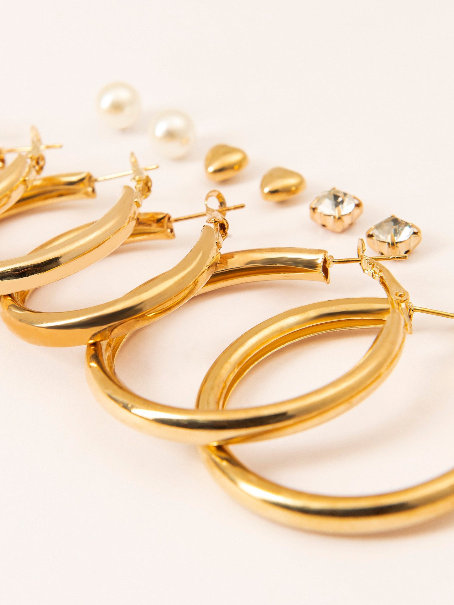 Metallic Earrings Set