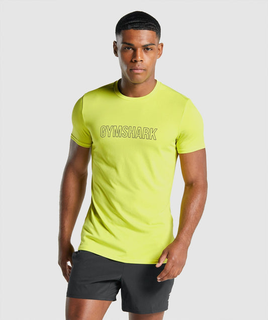 Gymshark Ankunft Grafisches T -Shirt - Gelb