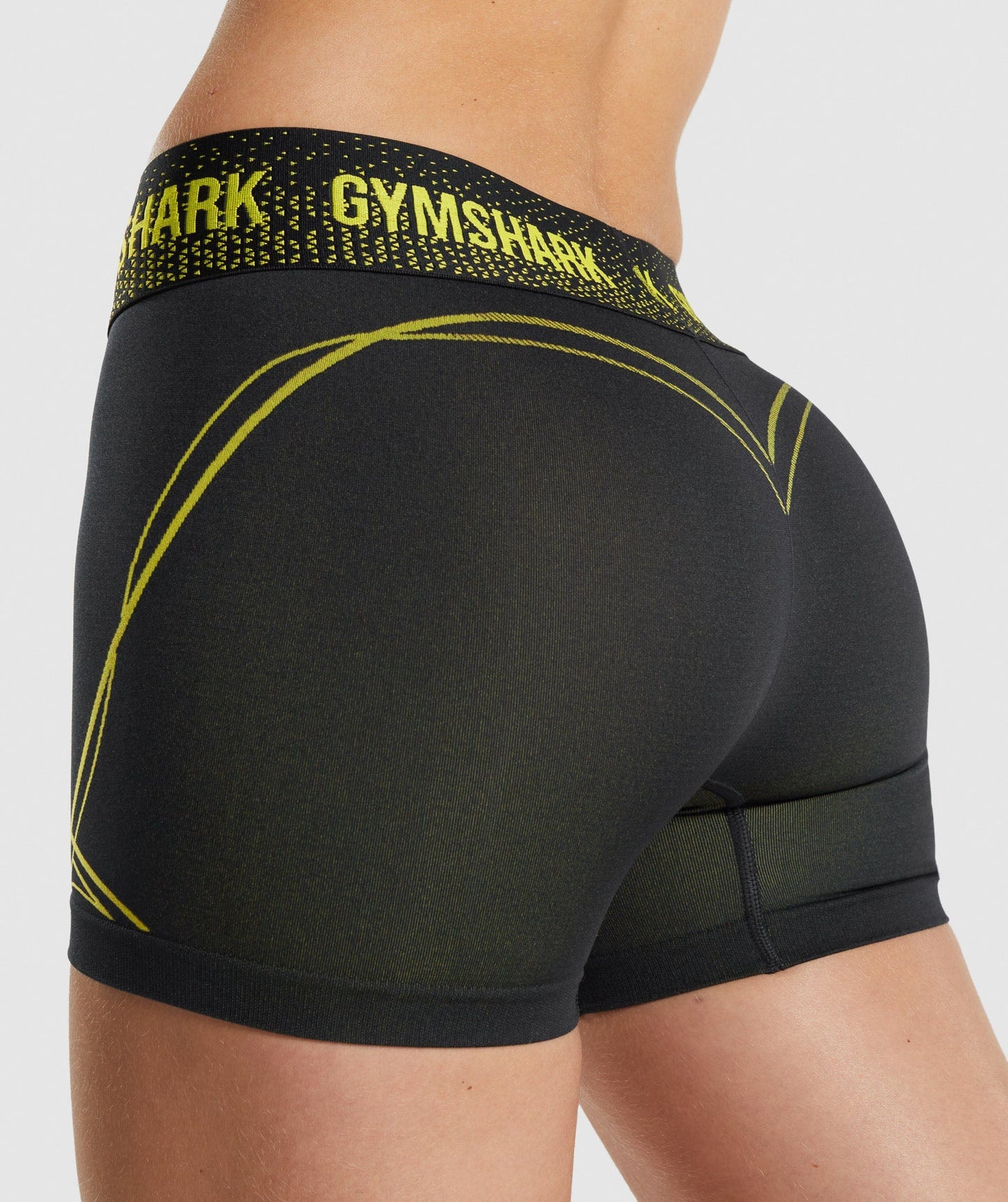 Gymshark Apex nahtlose Low -Rise -Shorts - Schwarz/Gelb