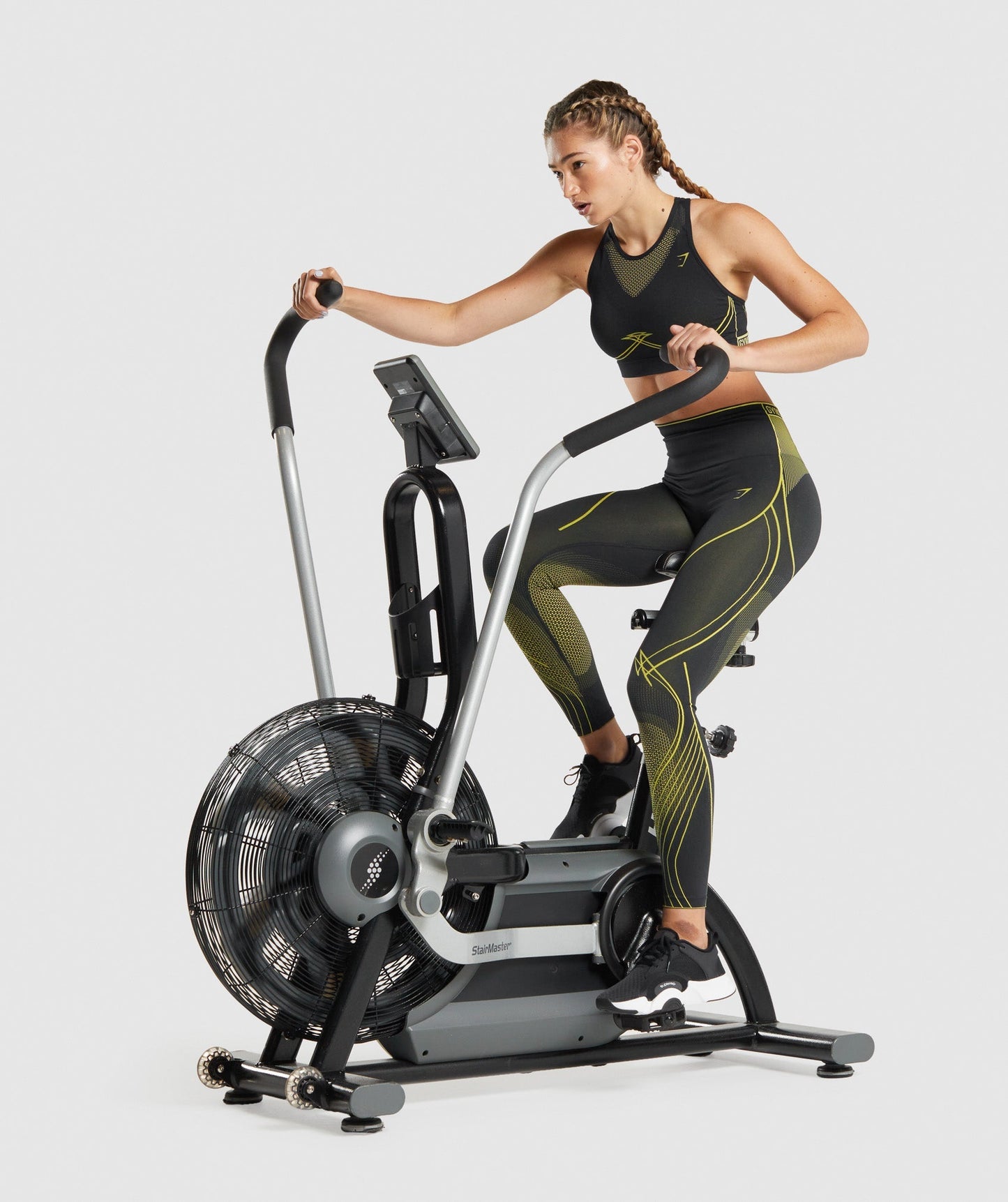 Gymshark Apex nahtloser Sport -BH - Schwarz/Gelb