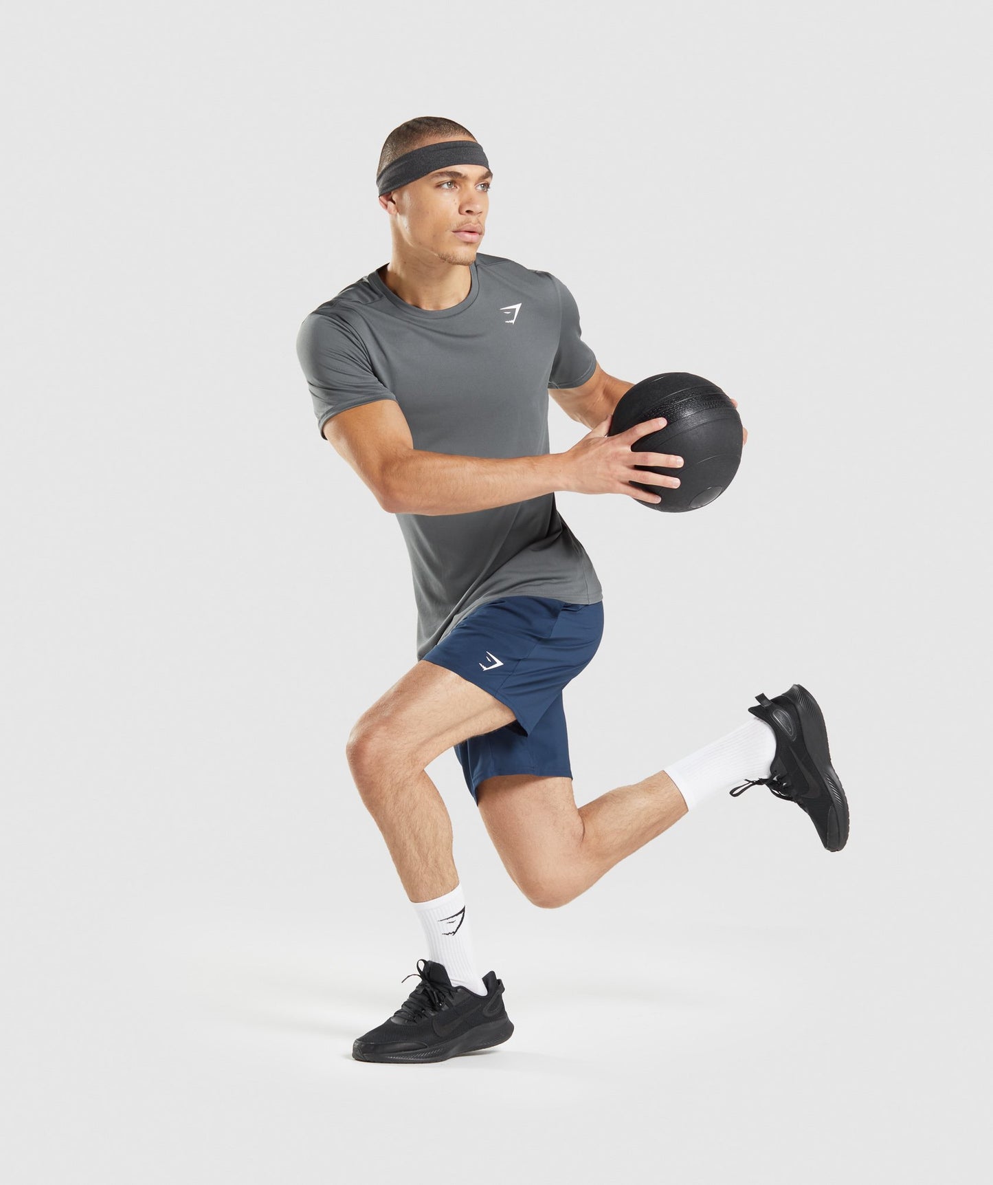 Gymshark Ankunft T -Shirt - Holzkohle