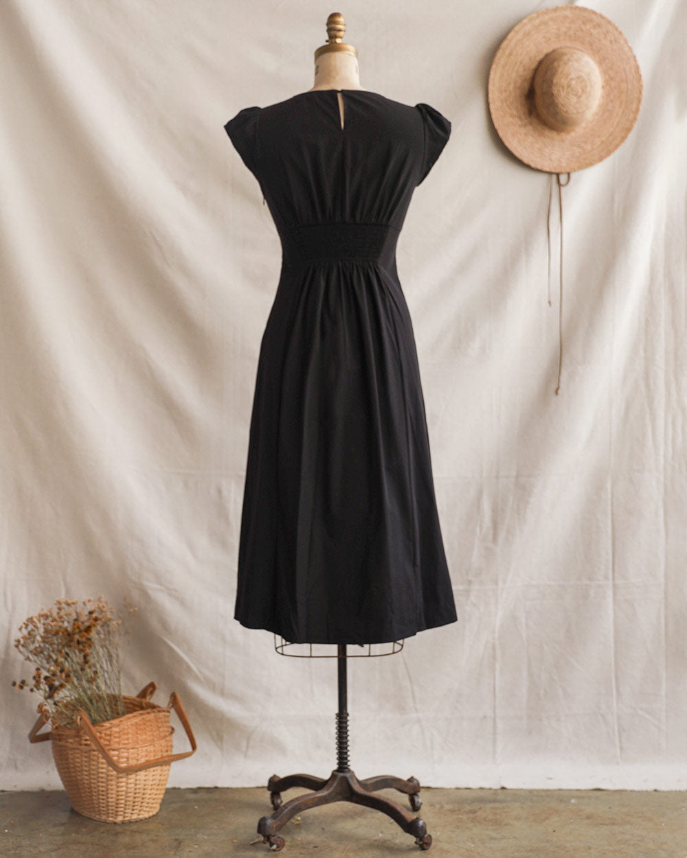 After-Hour-Kleid