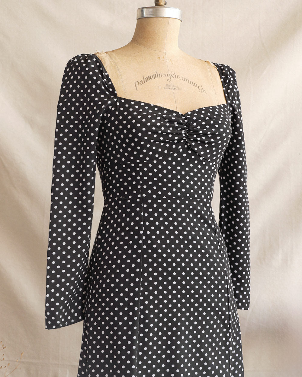Französisches Ingenue-Kleid