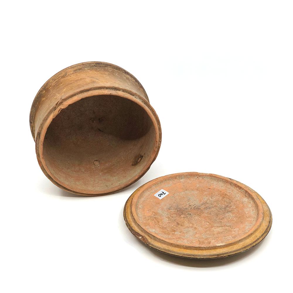 Eine attische klassische Pyxis mit Deckel aus Keramik, ca. 5. Jahrhundert v. Chr.