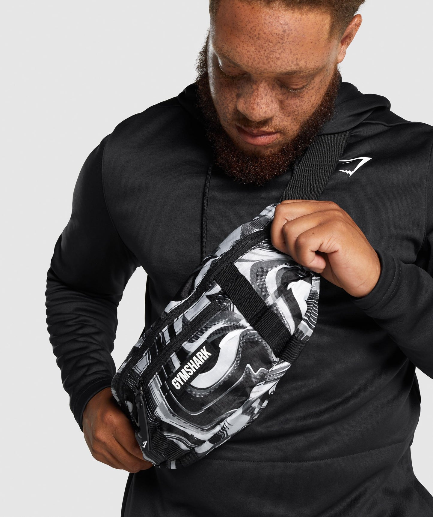 Gymshark Cross Lod Bag - Schwarz/Weiß