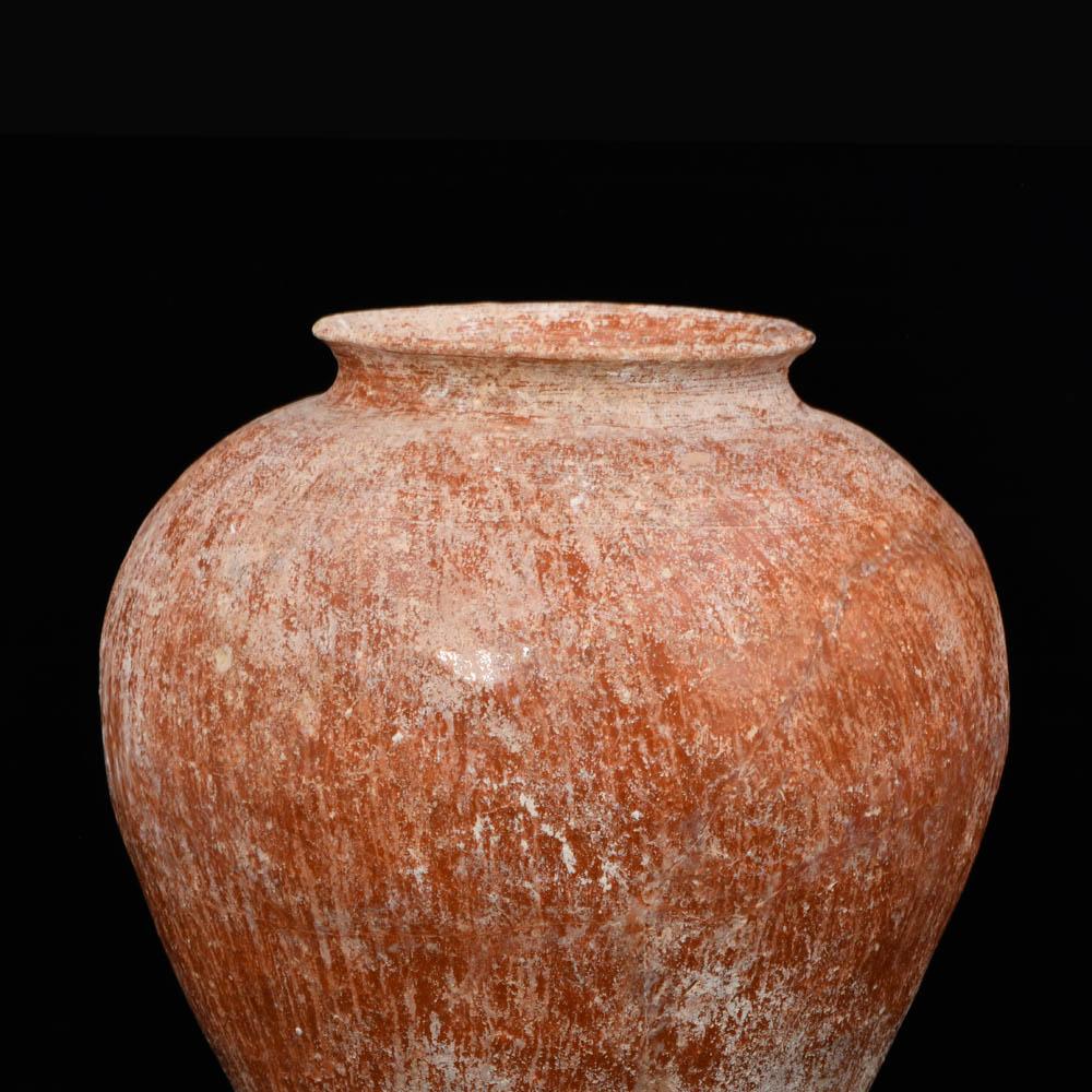 Ein kanaanitisches Piriform-Rotware-Gefäß, Frühe Bronzezeit, ca. 3. Jahrtausend v. Chr.