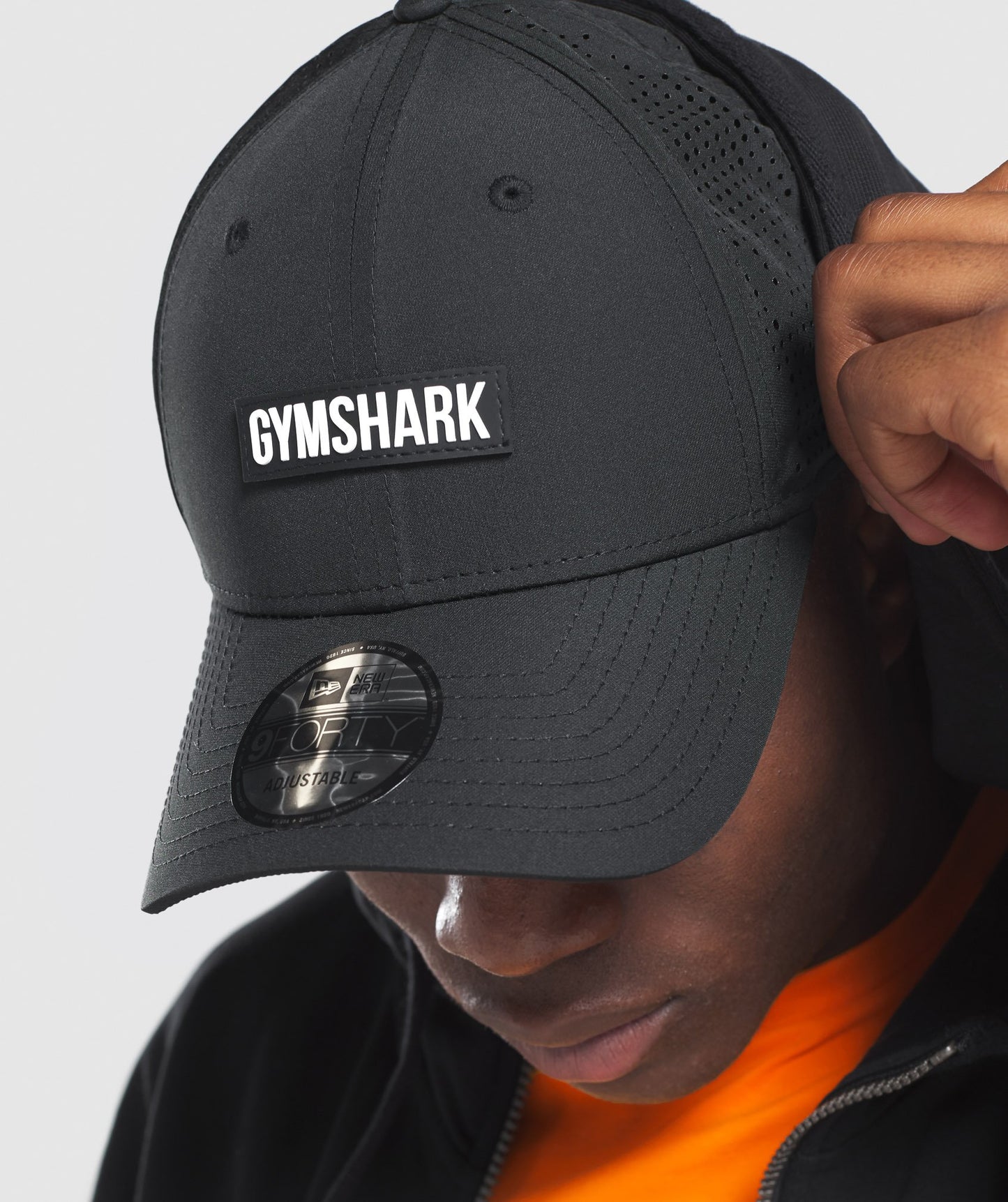 Gymshark New Era GS 9forty Mesh Snapback - Schwarz
