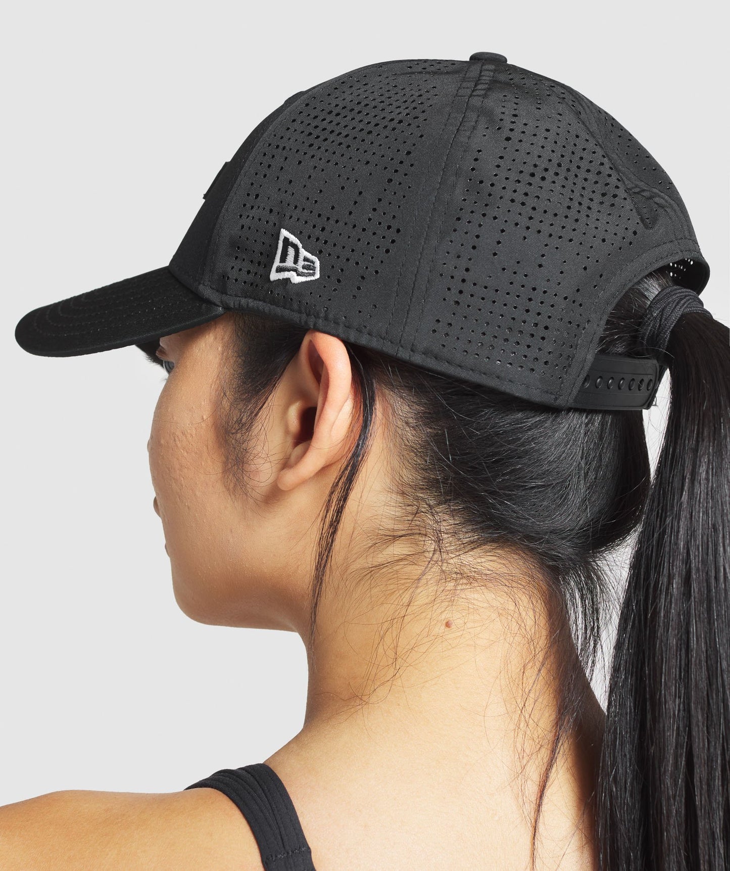 Gymshark New Era GS 9forty Mesh Snapback - Schwarz