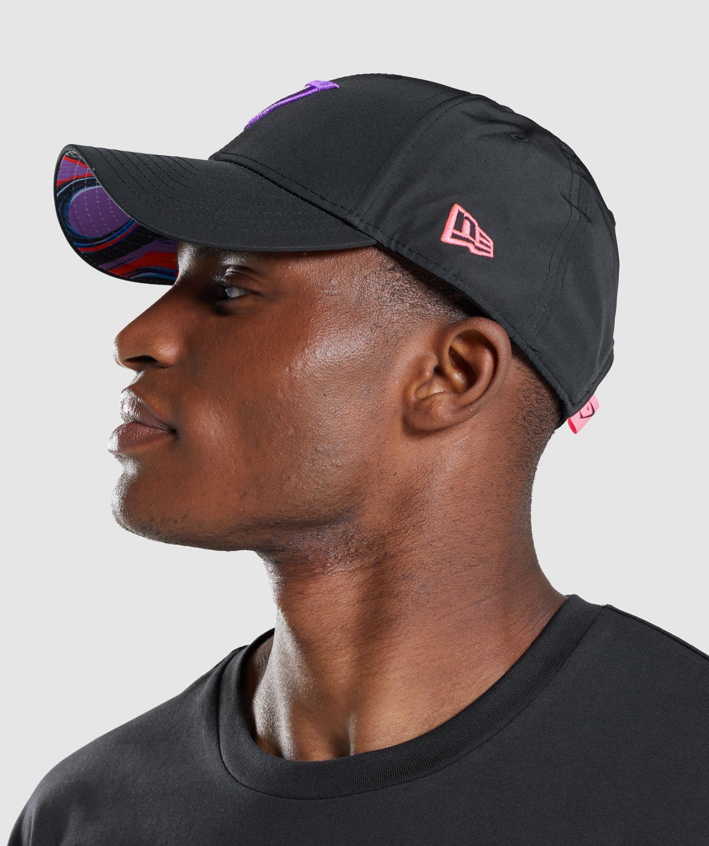 Gymshark New Era 9FORTY Adjustable - Black/Purple Print