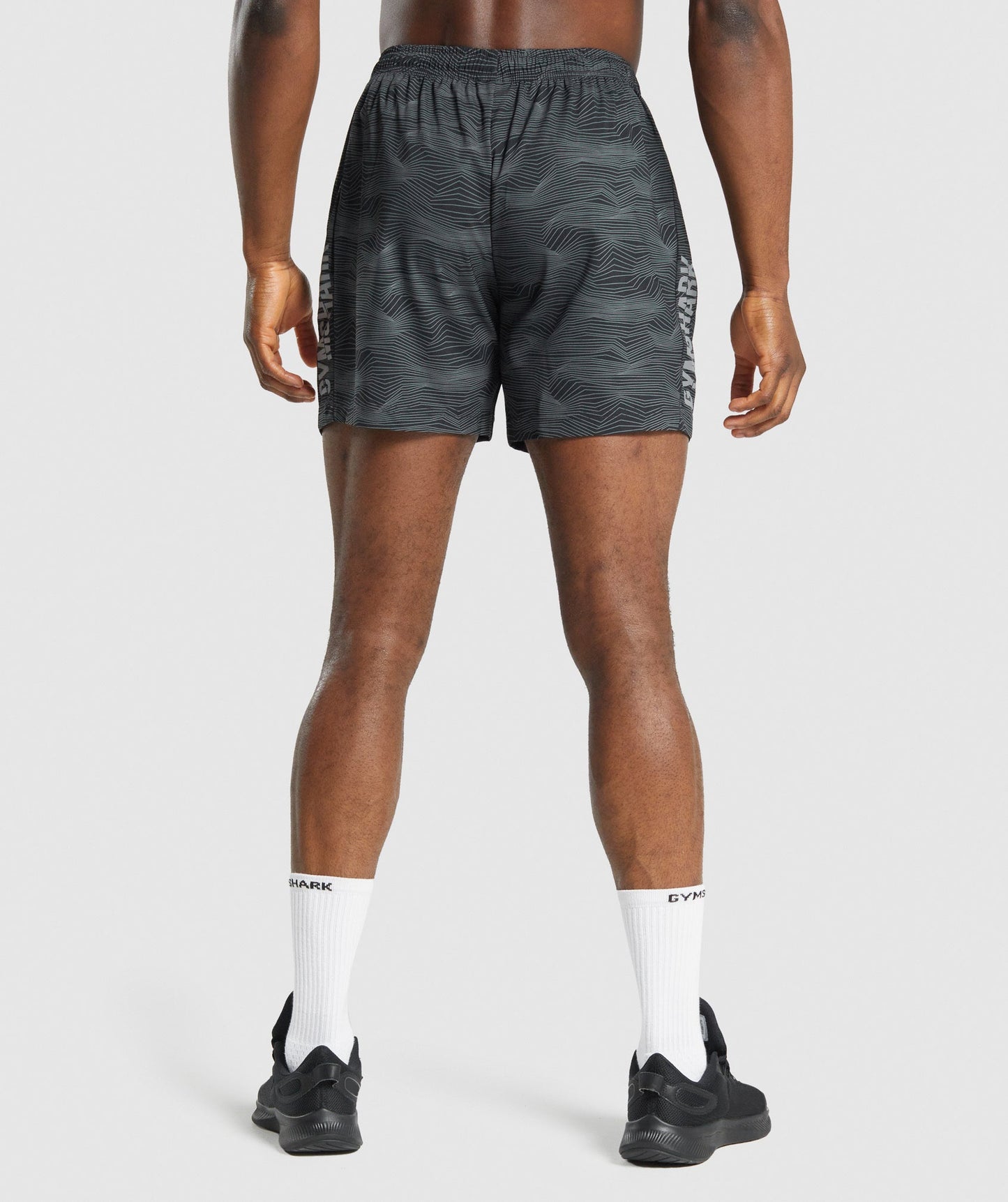 Gymshark Graphic Sport Shorts - Schwarzer Druck