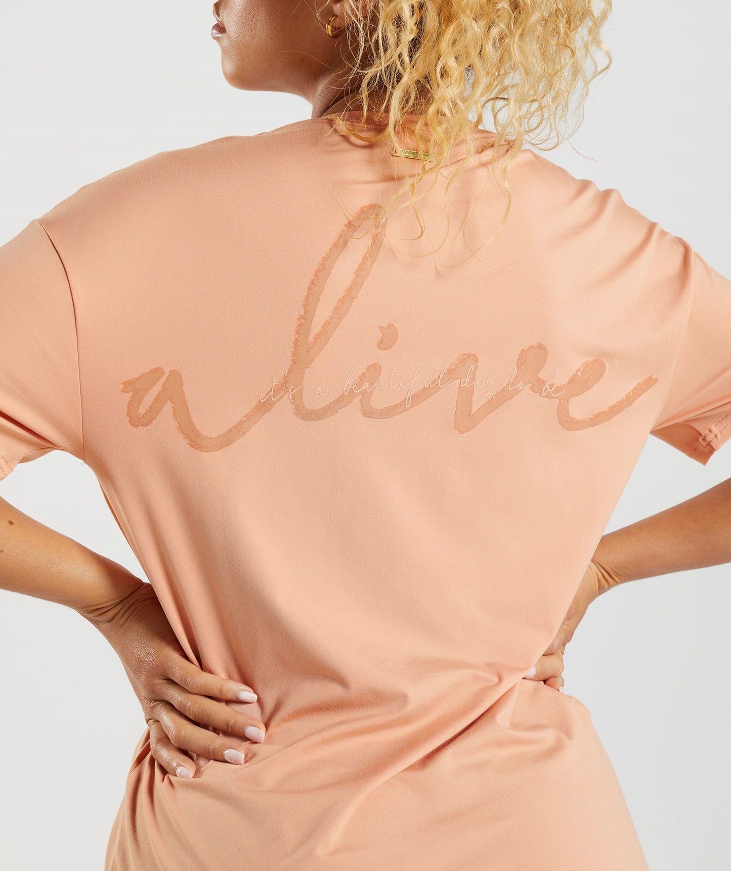 Gymshark Whitney Oversized T-shirt - Sunset Beige