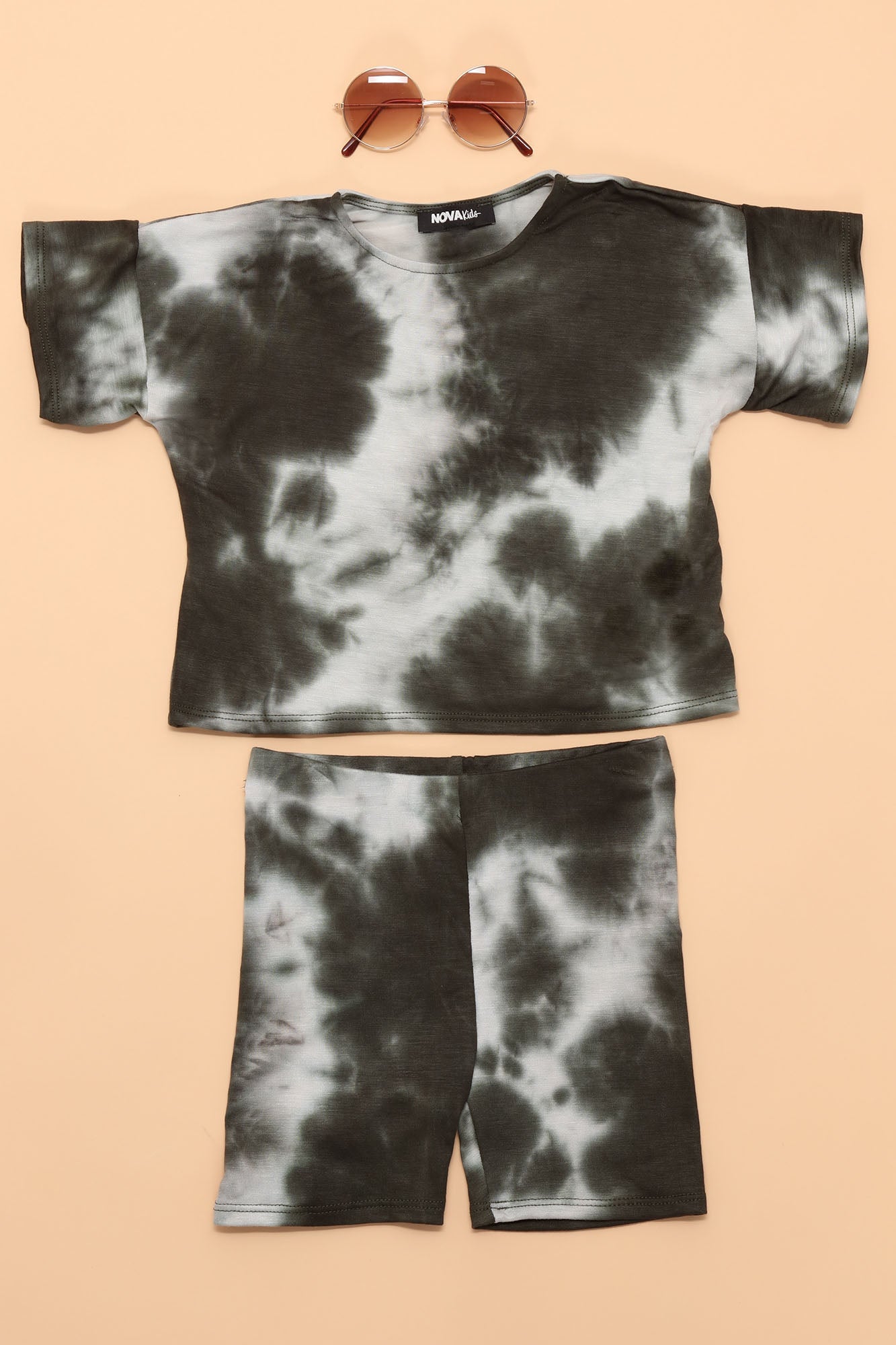 مینی کرسسی ٹائی ڈائی بائیکر شارٹ سیٹ - زیتون/طومار