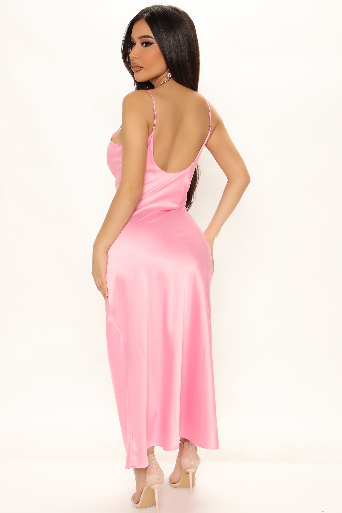 کسی بھی موقع پر ساٹن مڈی لباس - گلابی