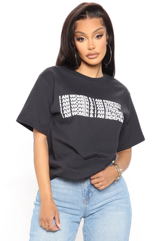 یہاں مجھے دہاڑ ٹی - سیاہ