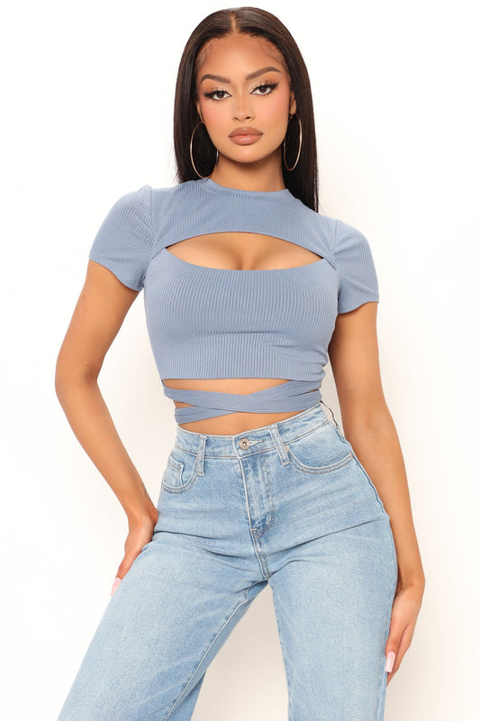 Gehen Sie mit der Wahrheit um, die oben ausgestrahlt werden - Indigo