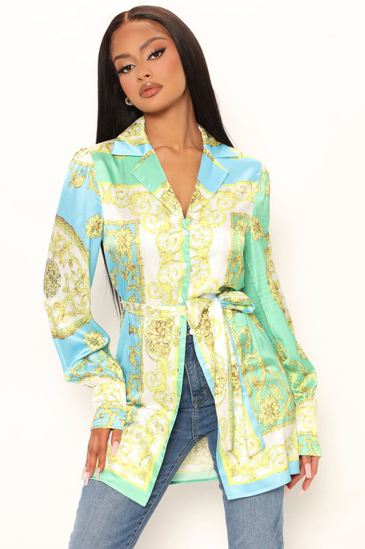 Raya übergroßes Satinhemd - Blau/Kombination