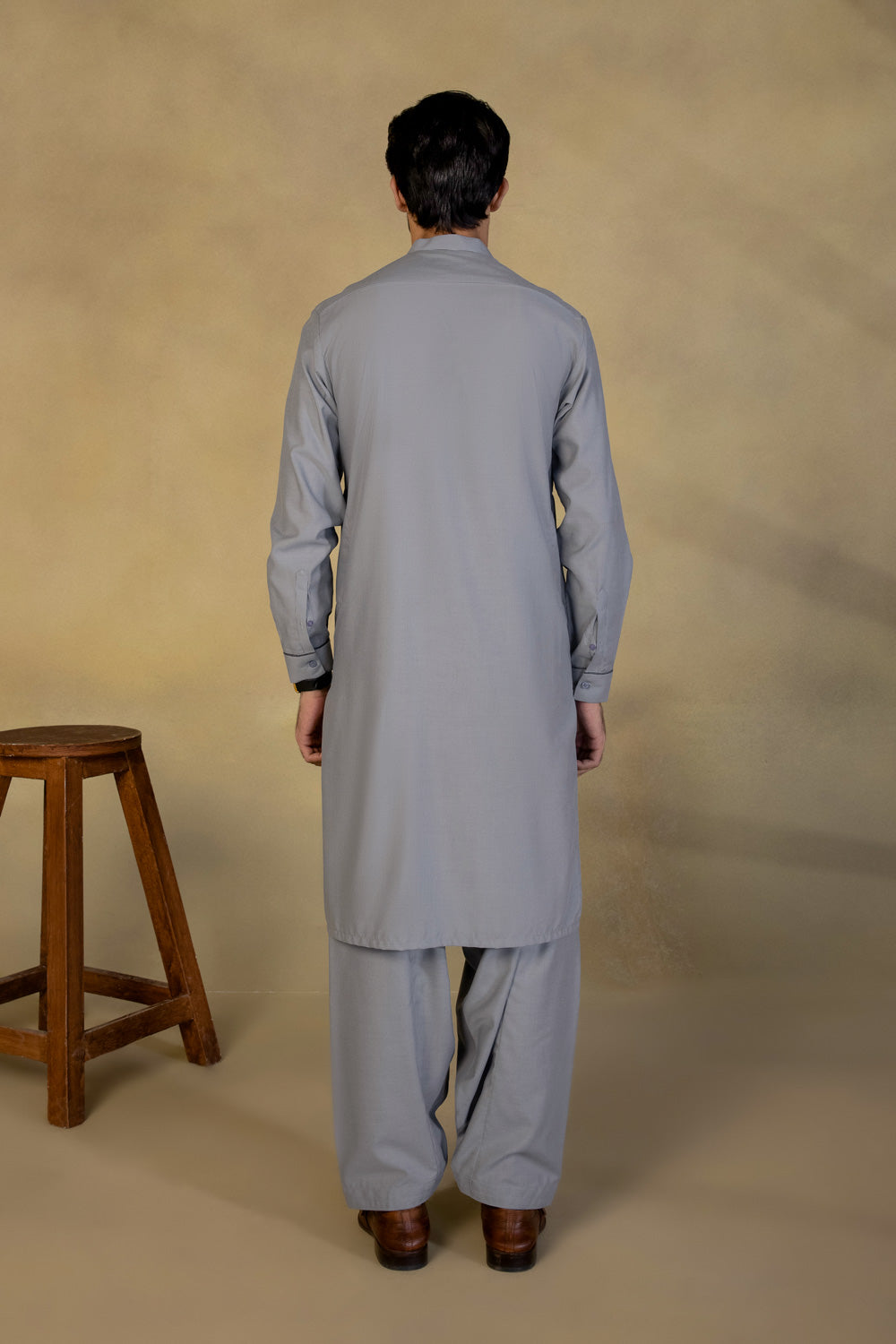 Embroidered Wash & Wear Suit
