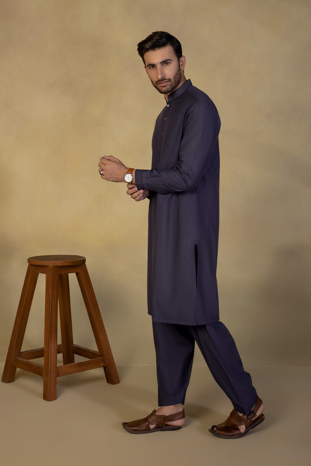 Embroidered Wash & Wear Suit
