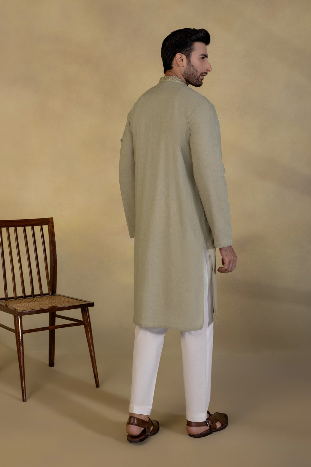 Embroidered Cotton Mélange Kurta