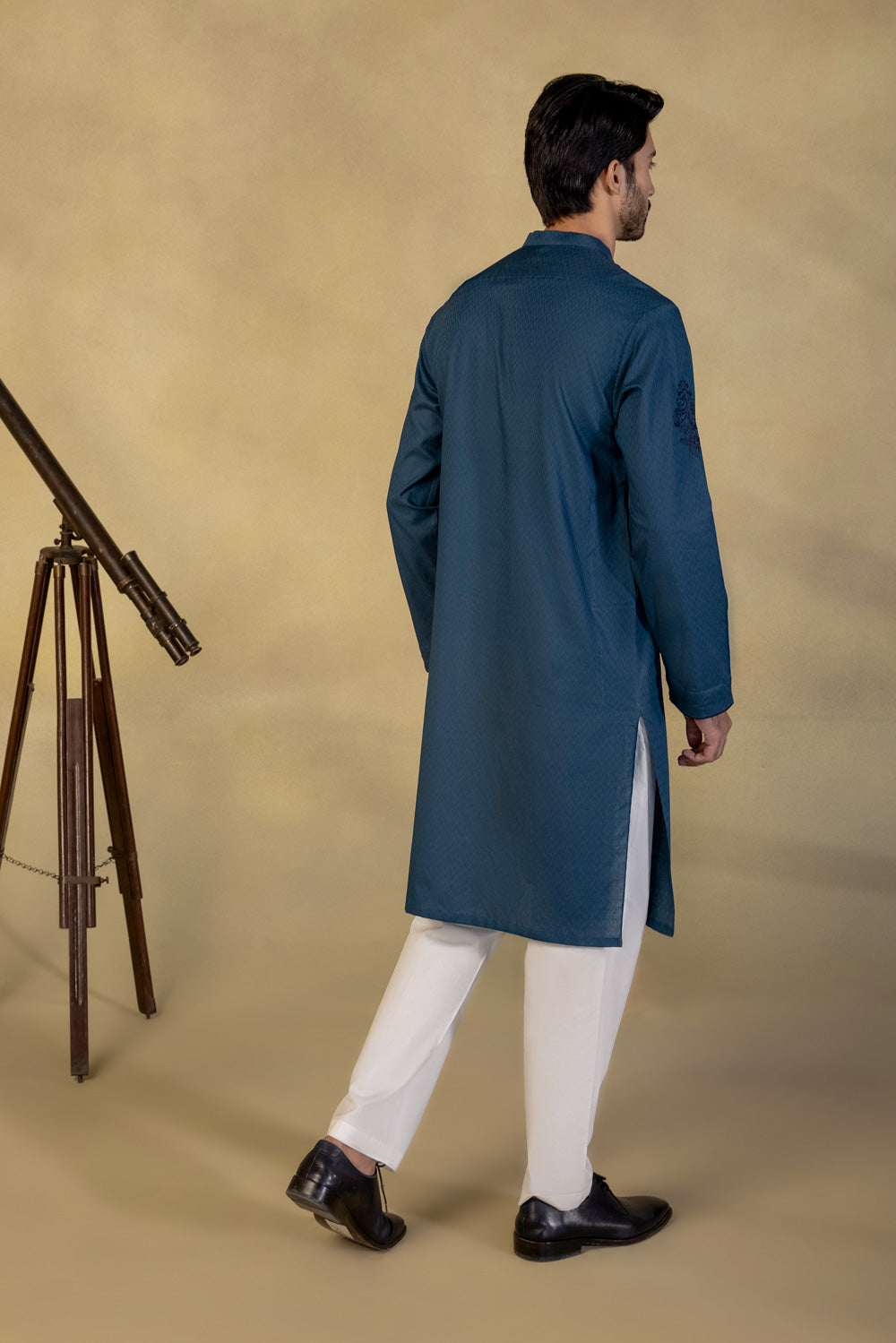 Embroidered Jacquard Kurta