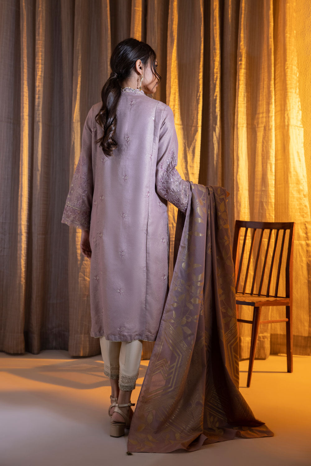 2 Piece - Embroidered Jacquard Suit