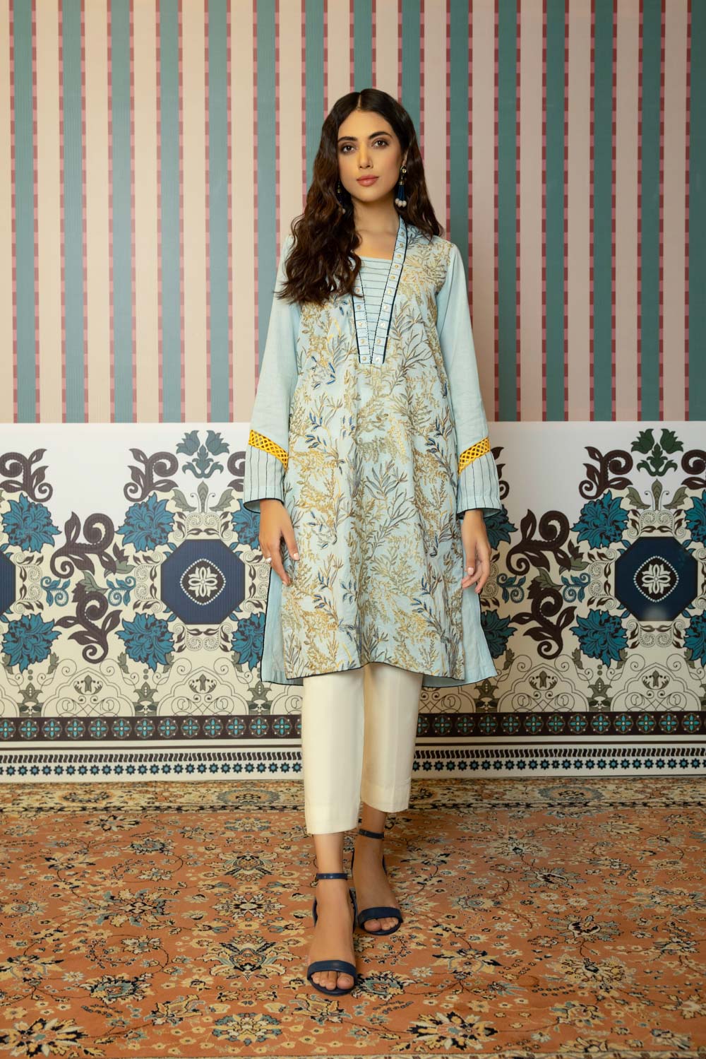 Embroidered Mélange Shirt