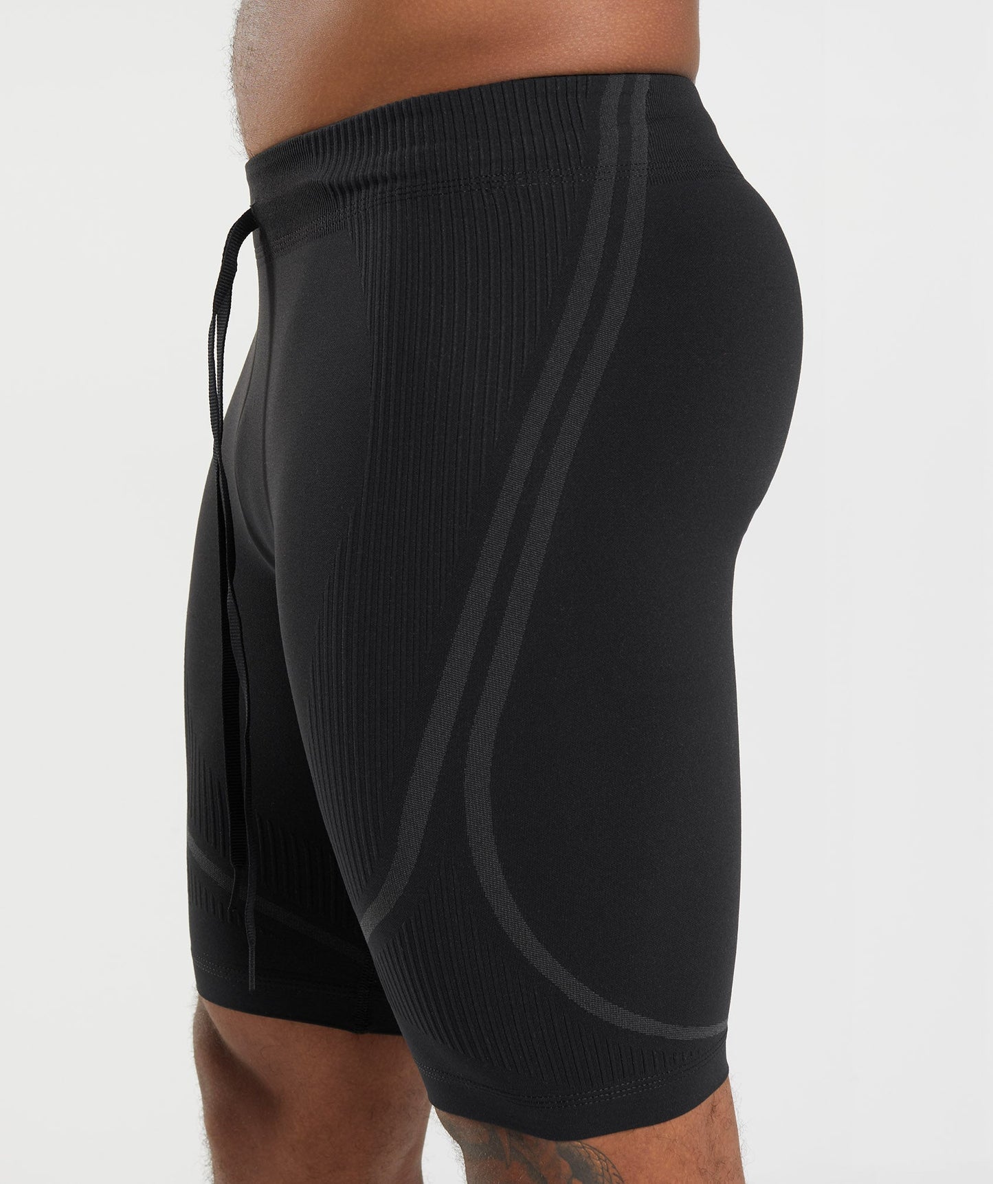 Gymshark 315 Seamless 1/2 Shorts - Black/Charcoal Grey
