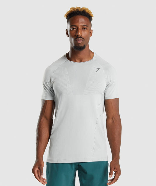 Gymshark Apex spielen T -Shirt - hellgrau/Holzkohle