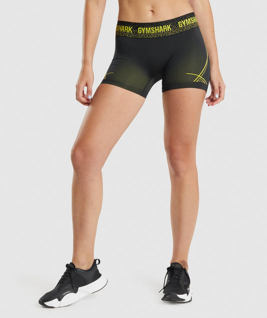 Gymshark Apex nahtlose Low -Rise -Shorts - Schwarz/Gelb