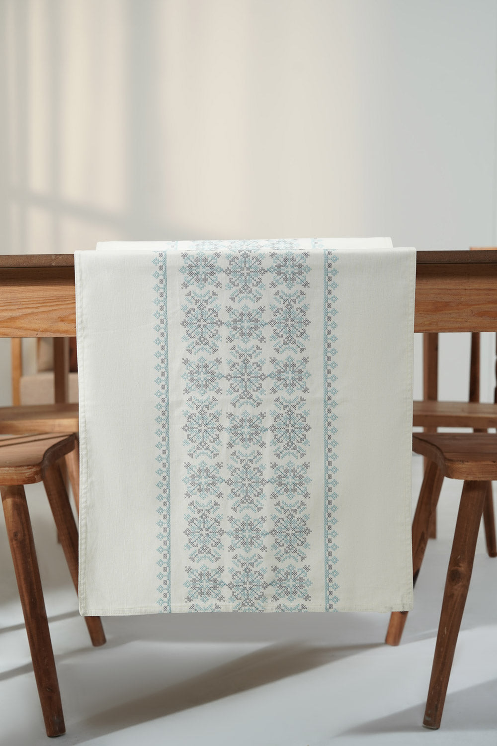 Aqua - Table Runner