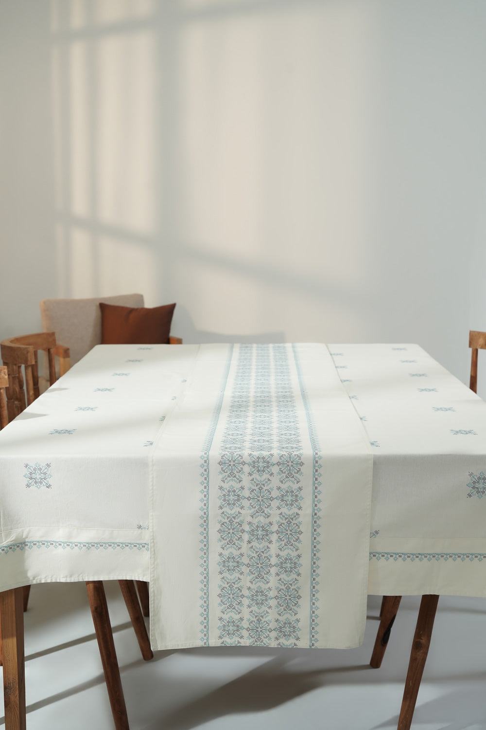 Aqua - Table Cover