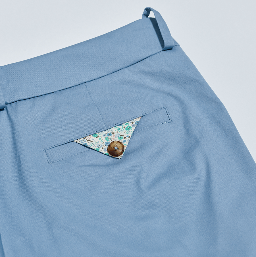 Stormé – Chino-Shorts in Puderblau 