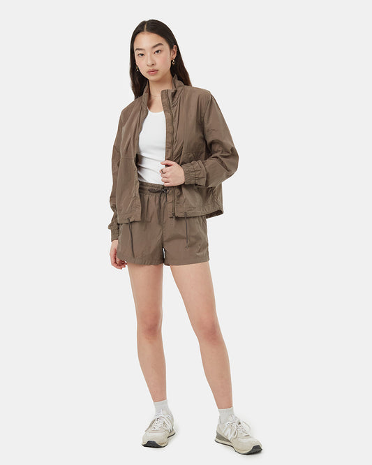 पुनर्नवीनीकृत नायलॉन शॉर्ट जैकेट