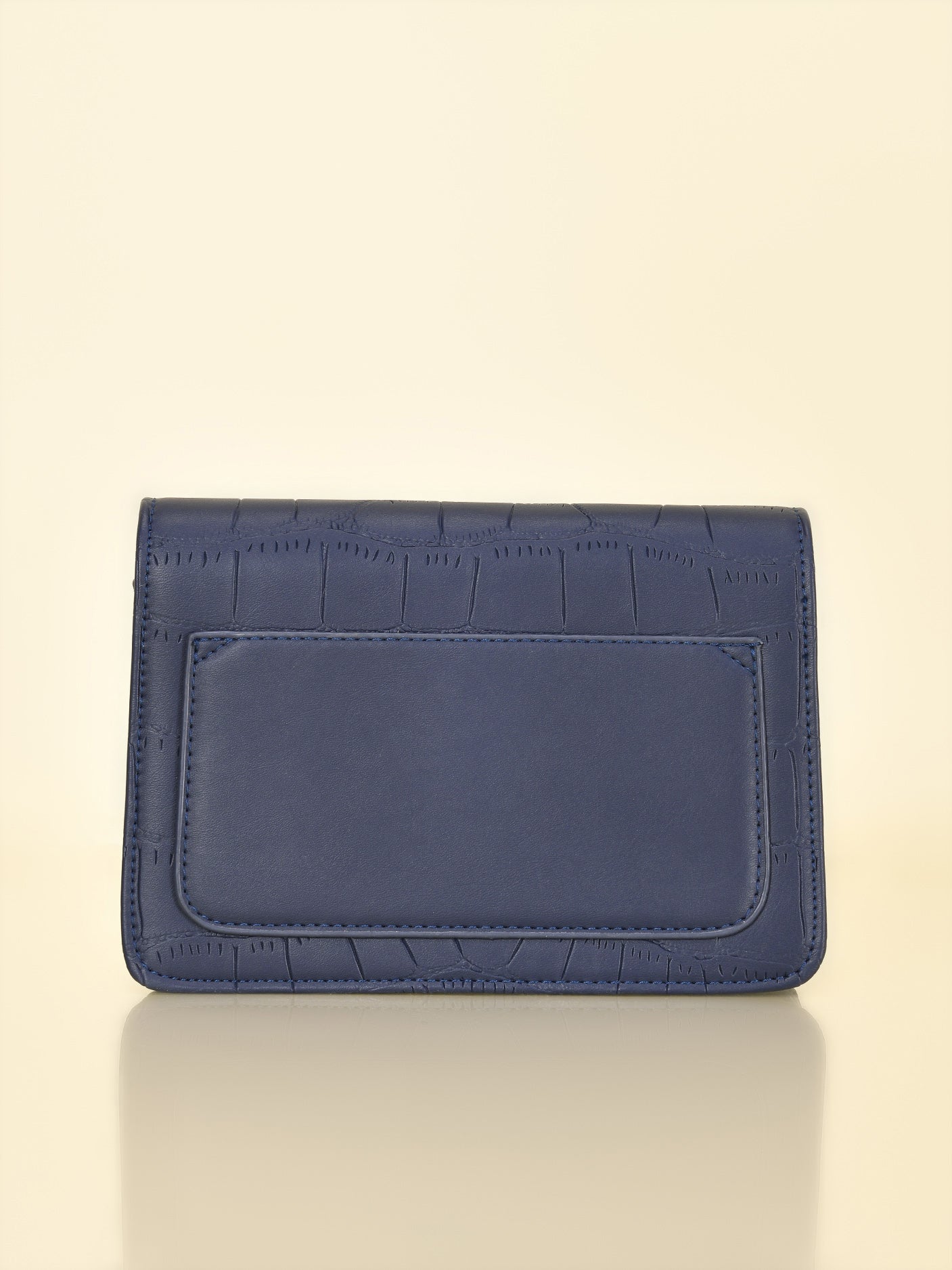 Pearl Strap Cross Bodybag