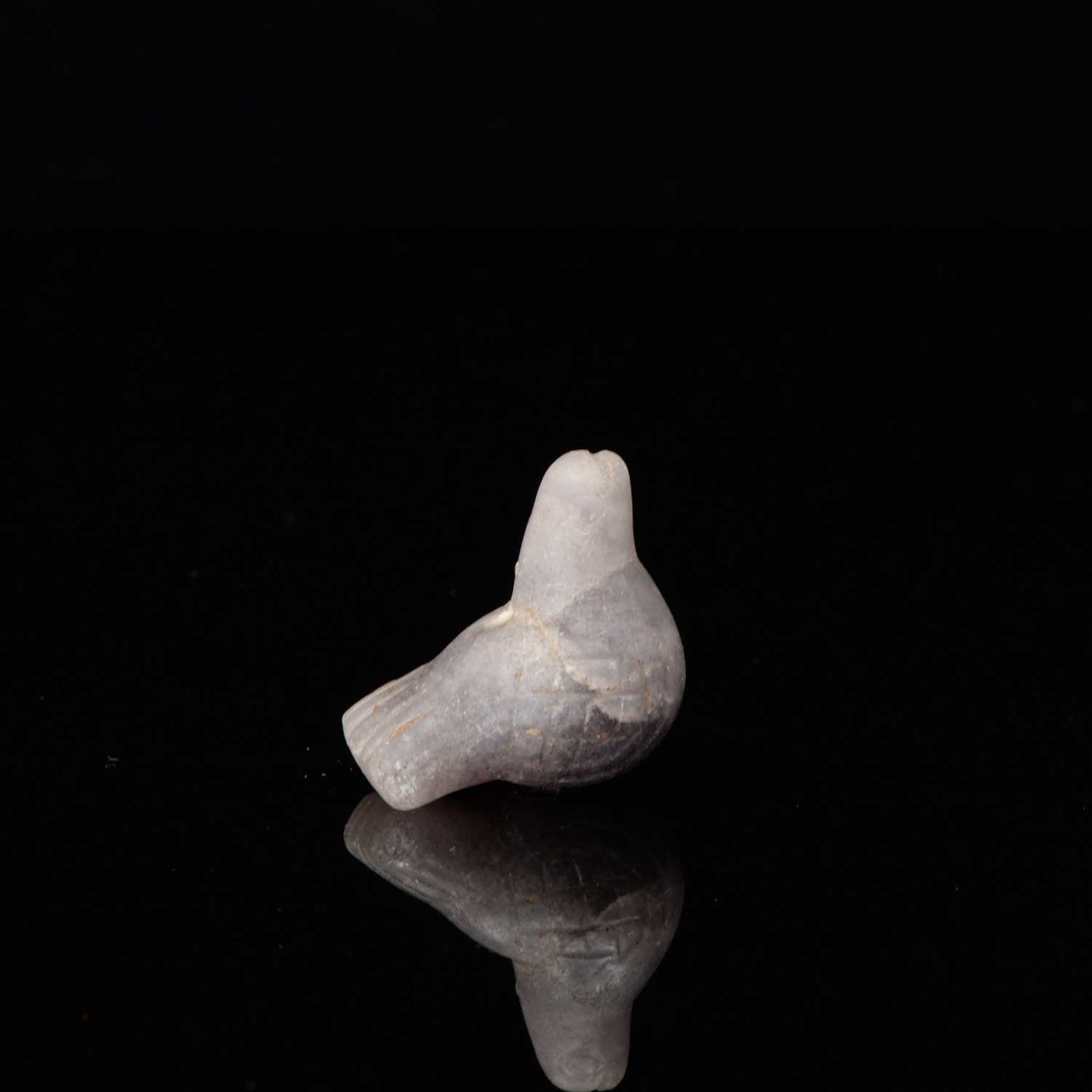 ایک کبوتر کا ایک گریکو-رومن ایمیٹسٹ مالا ، سی اے۔ پہلی صدی قبل مسیح