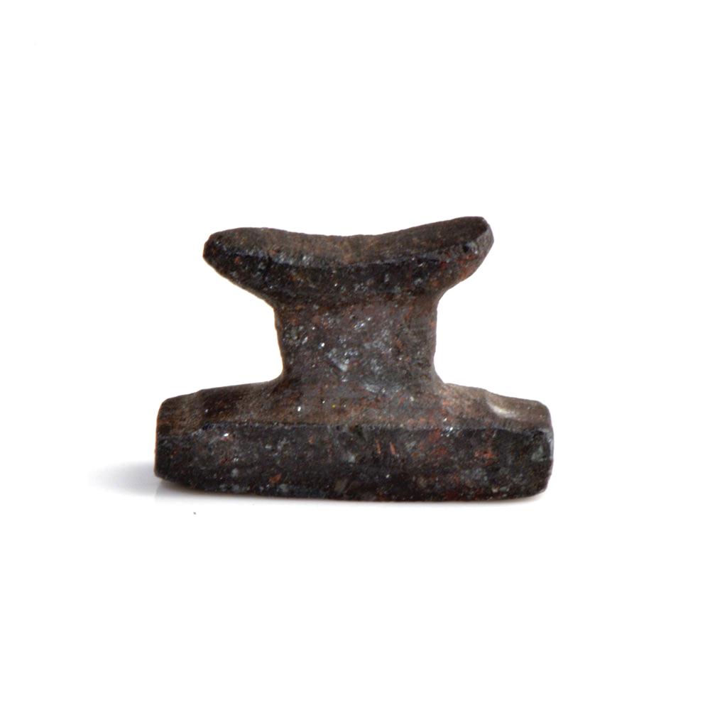 Ein ägyptisches Kopfstützen-Amulett, Spätzeit, 26. Dynastie, 1664 - 525 v. Chr.