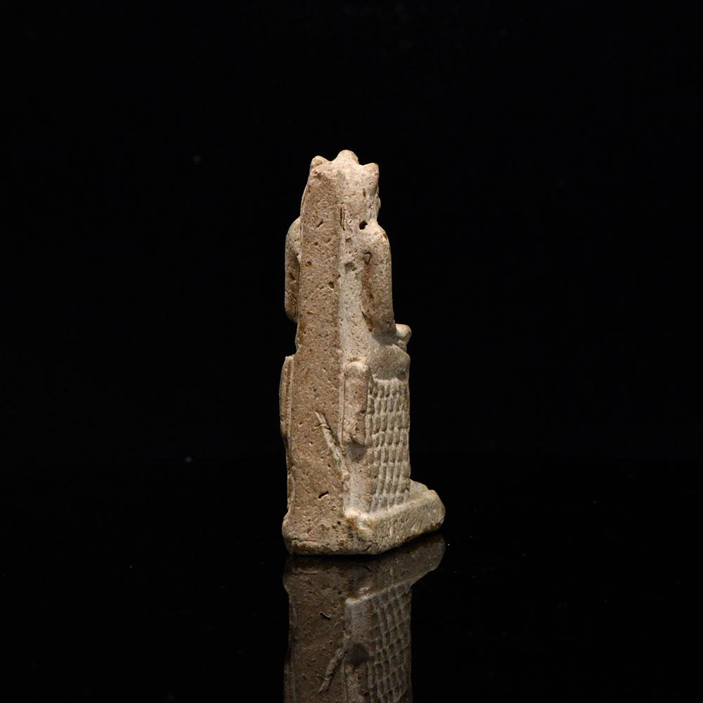 Ein großes ägyptisches Fayence-Amulett der Sachmet, 26. Dynastie, ca. 664 - 525 v. Chr.