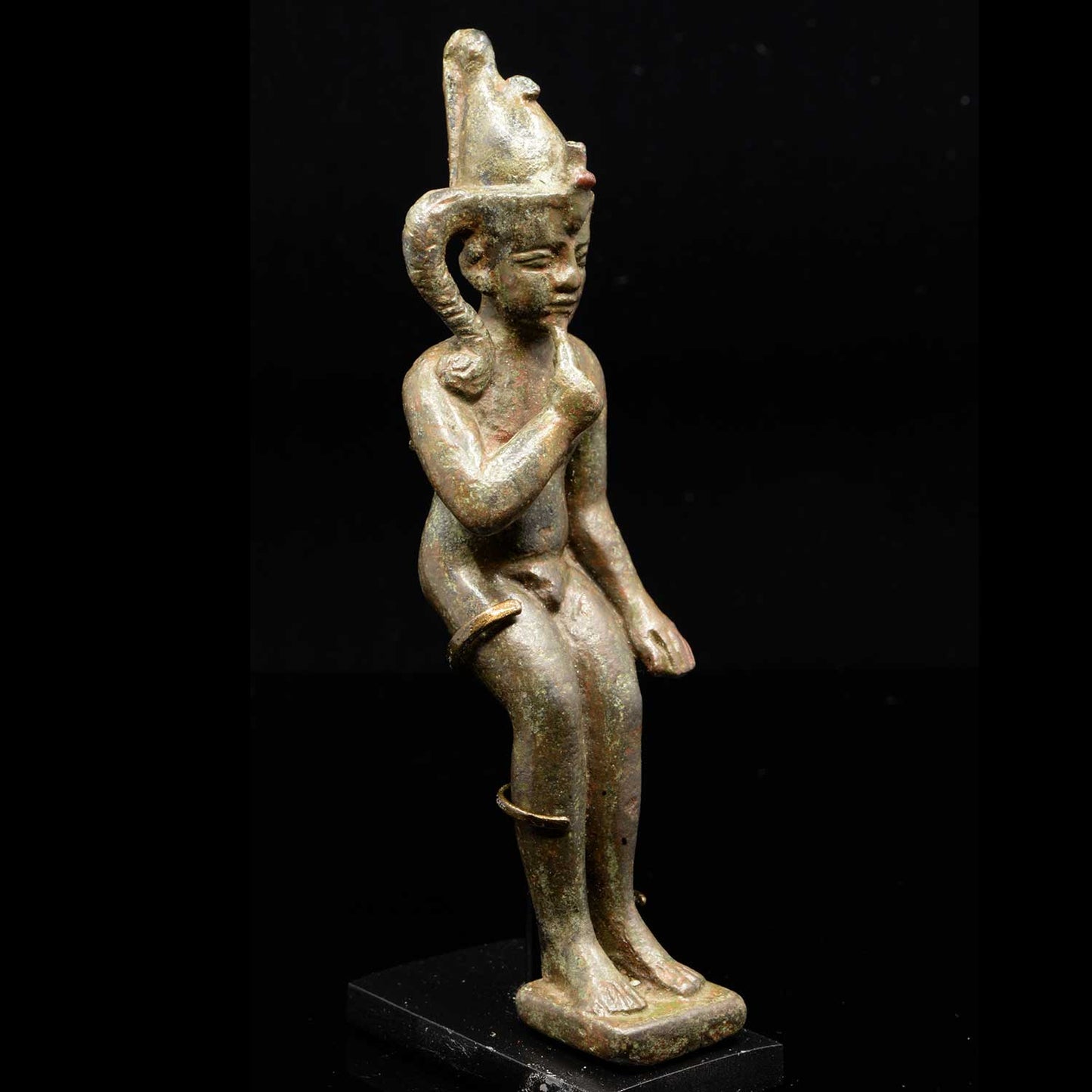 Eine ägyptische Bronzefigur des Harpokrates, Saite-Zeit, ca. 664 - 552 v. Chr.