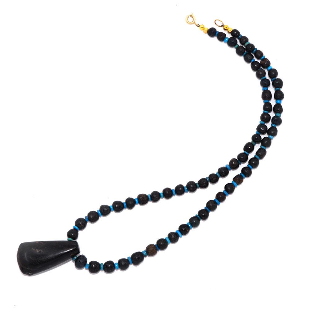 ایک مصری بال مالا اور لاکٹ ہار ، مڈل کنگڈم ، سی اے۔ 2017 قبل مسیح