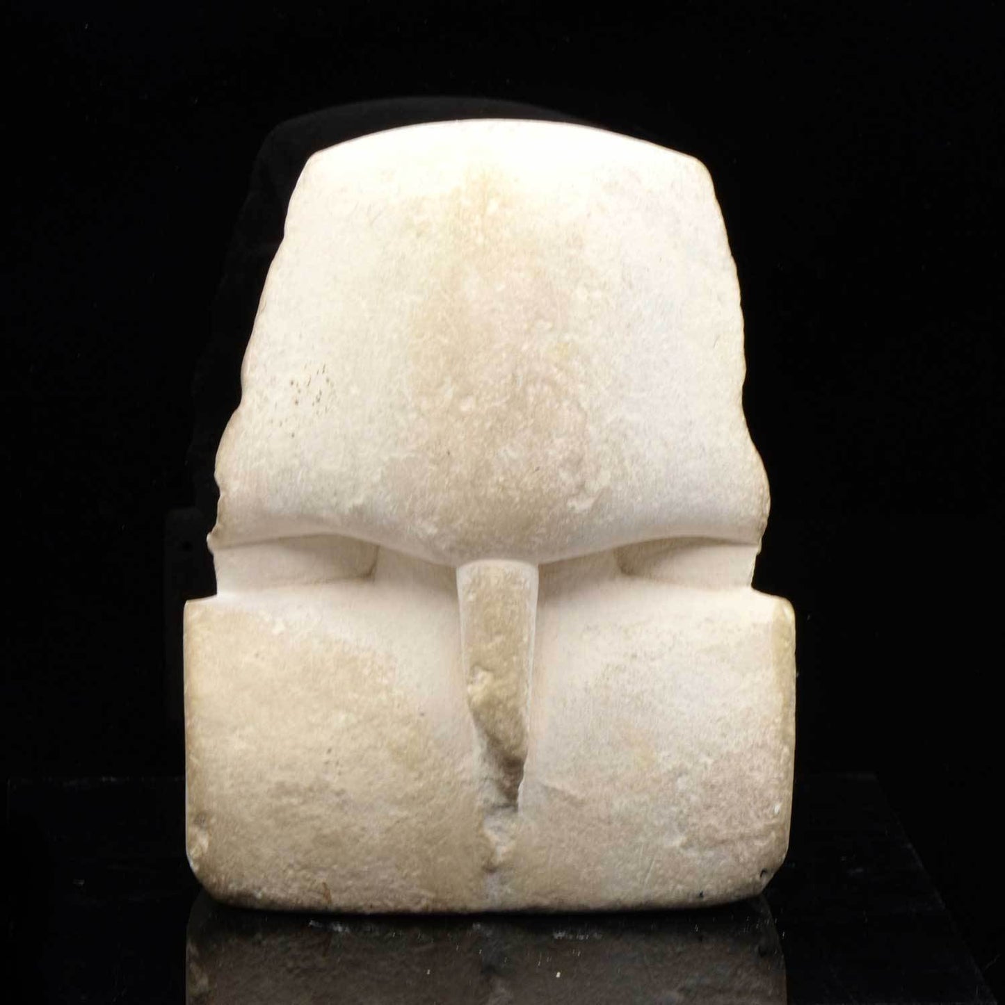 Ein ägyptisches Kalkstein-Bildhauermodell eines Pharaos, ptolemäische Zeit, ca. 332 - 30 v. Chr. 