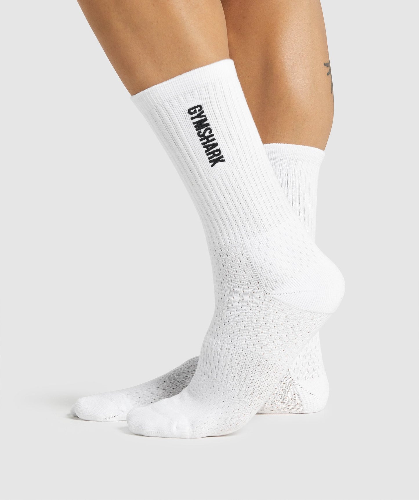 Gymshark Embroidered Logo Socks - White