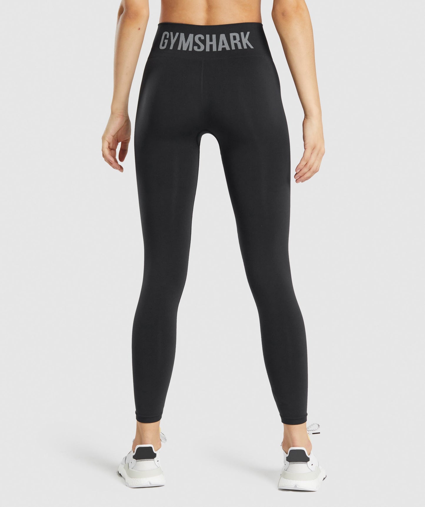 Gymshark fit nahtlose mittlere Rise -Leggings - schwarz