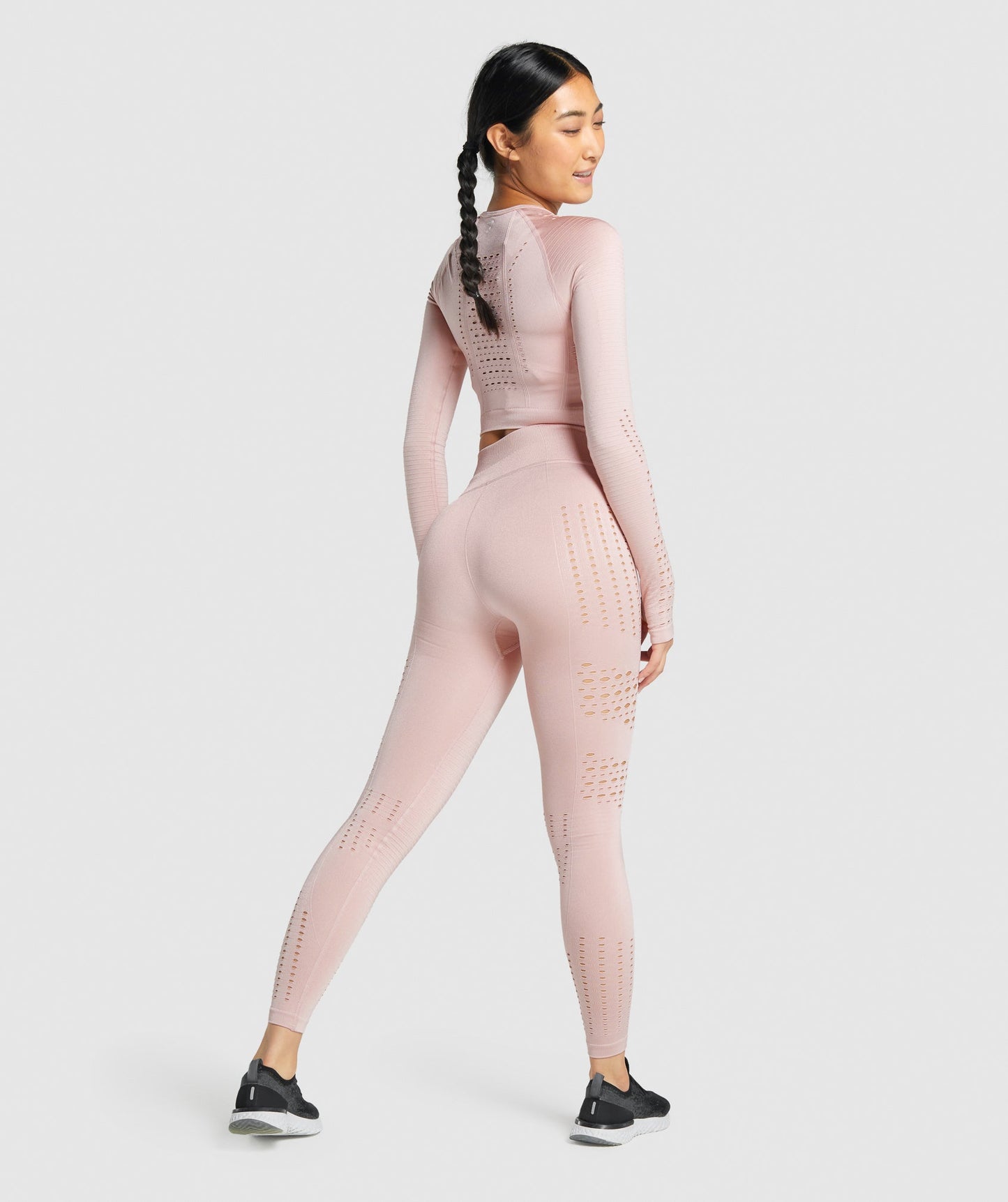 Gymshark Glow Long Sleeve Seamless Crop Top - Light Pink