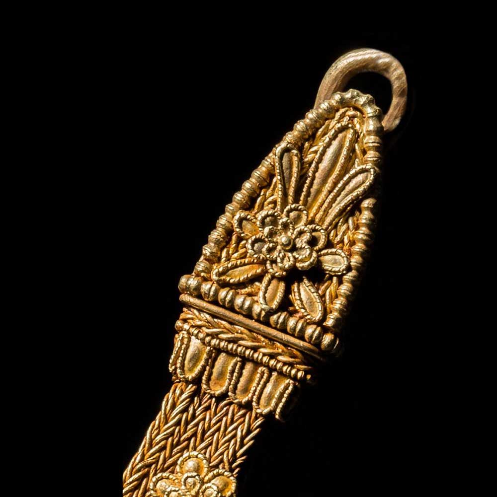 Eine hellenistische Halskette aus Goldband, ca. 3. - 2. Jahrhundert v. Chr.