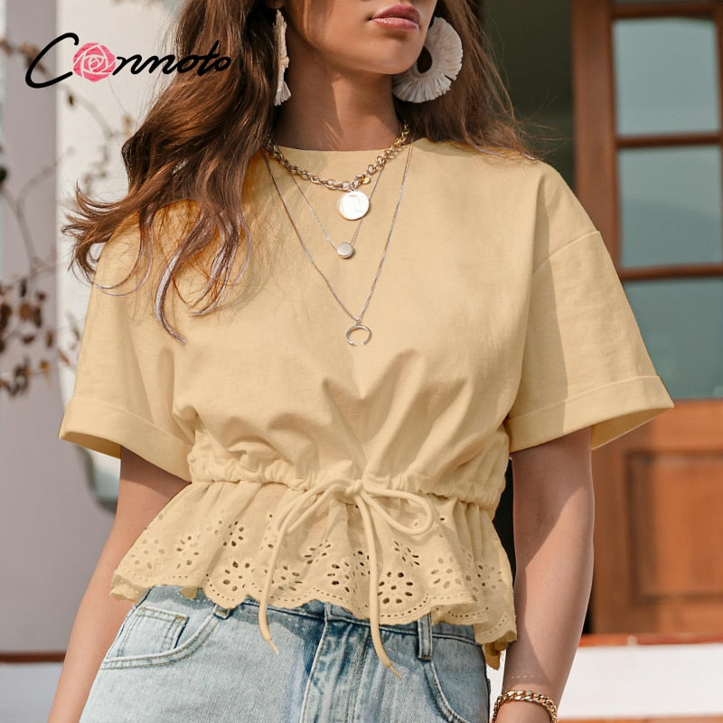 Conmoto Lässiges weißes T-Shirt mit Kordelzugbund und Rüschen, O-Ausschnitt, kurzärmelig, T-Shirts aus Baumwolle, elegante Urlaubsoberteile, Sommer