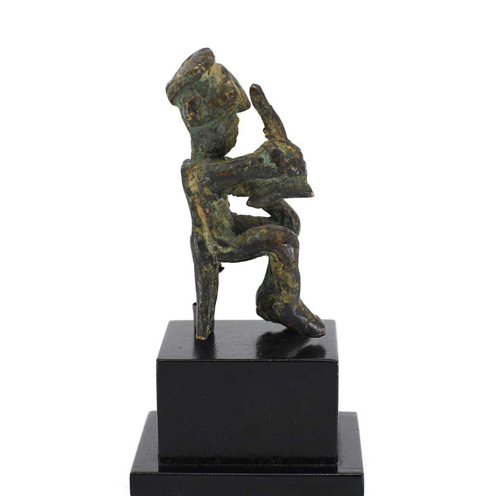 Eine nahöstliche Figur des Gottes Baal, neuassyrische Periode, ca. 6. Jahrhundert v. Chr.