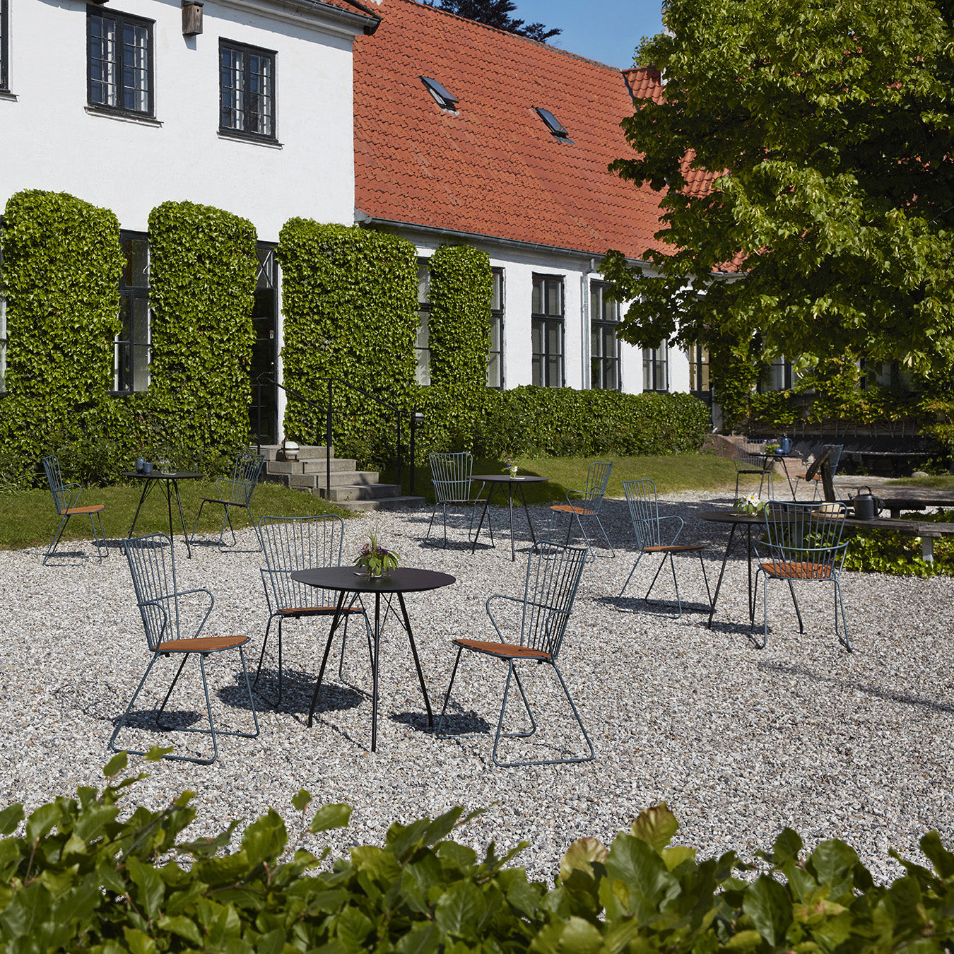 Circum Aluminum Outdoor Cafe Table